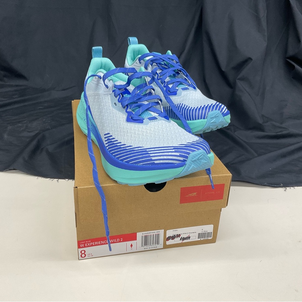 Altra women’s blue experience wild 2